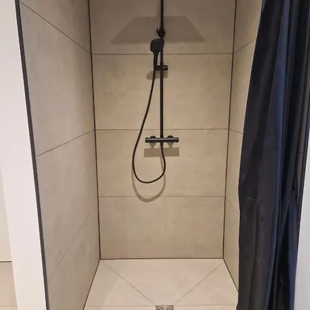 Am - Erdgeschoss - Ruhige Lage - Eigener Garten Daire