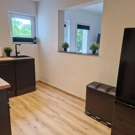Apartment Am - Erdgeschoss - Ruhige Lage - Eigener Garten Borken (Hessen)