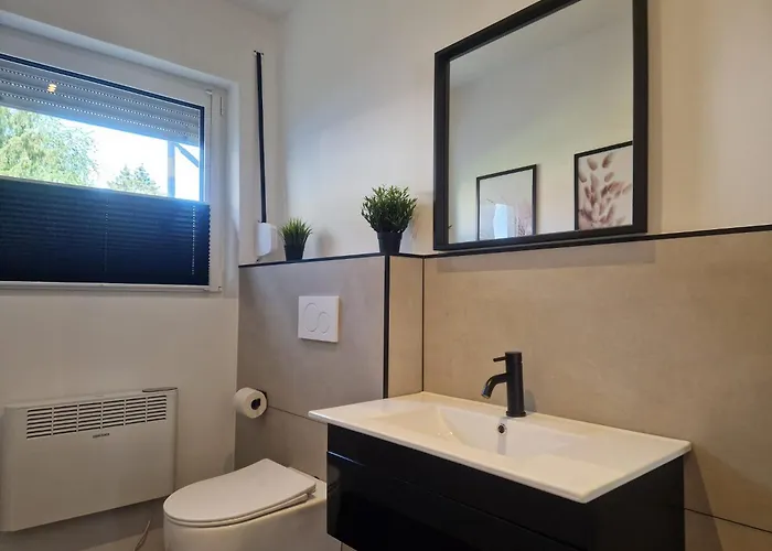 Am - Erdgeschoss - Ruhige Lage - Eigener Garten *