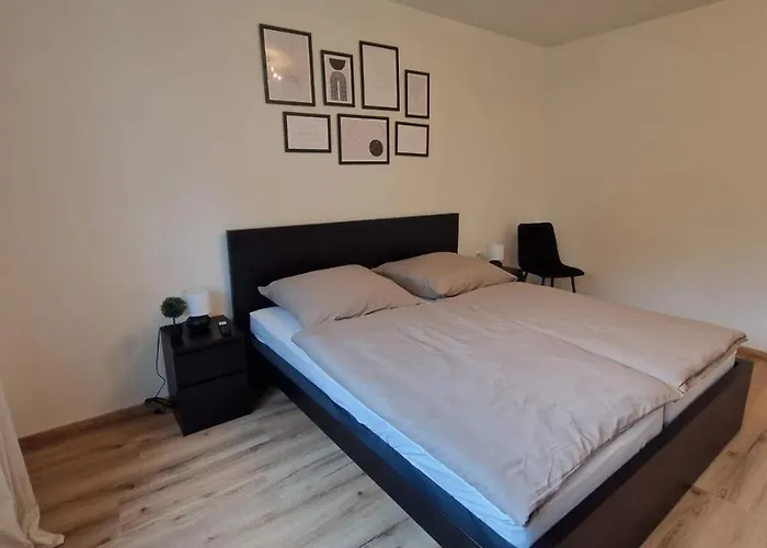 Am - Erdgeschoss - Ruhige Lage - Eigener Garten